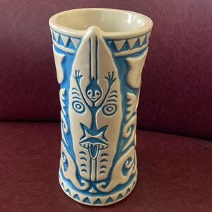 Trader Sam’s Tangora surfboard tiki mug